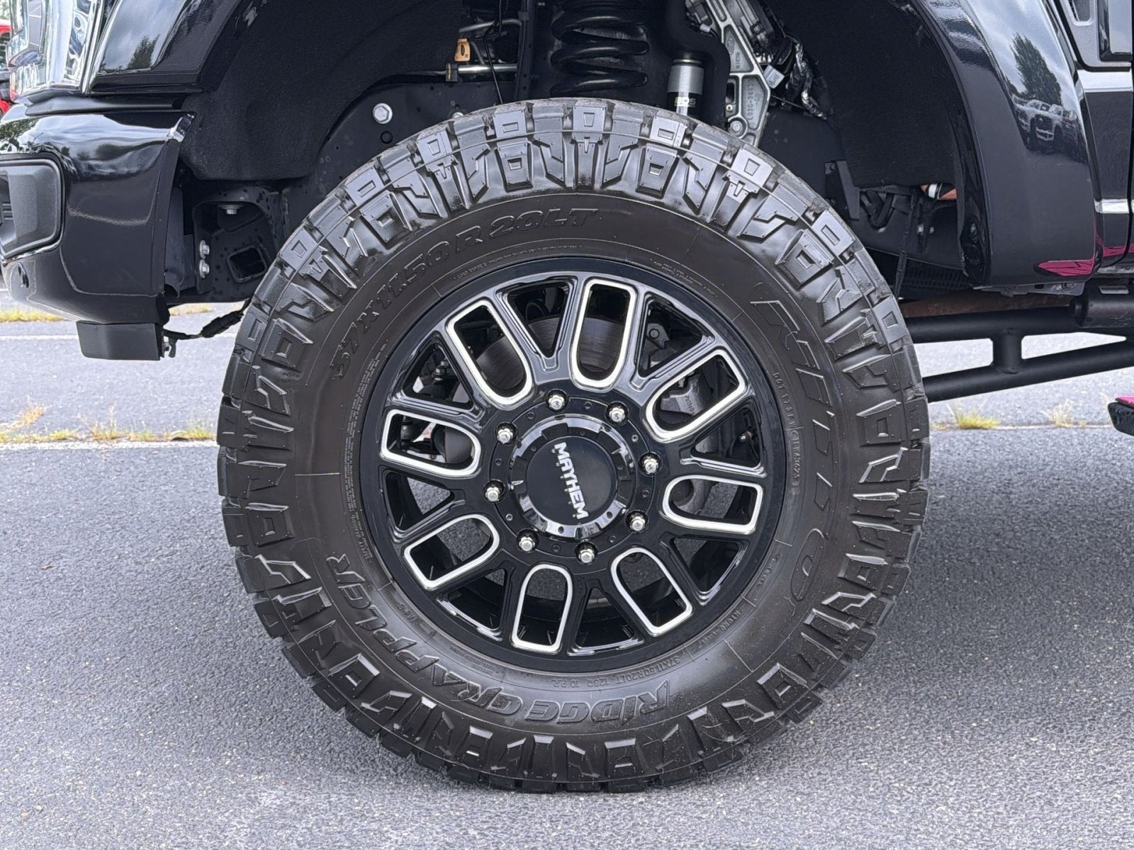 2025 Ford F-350SD Platinum Black Widow