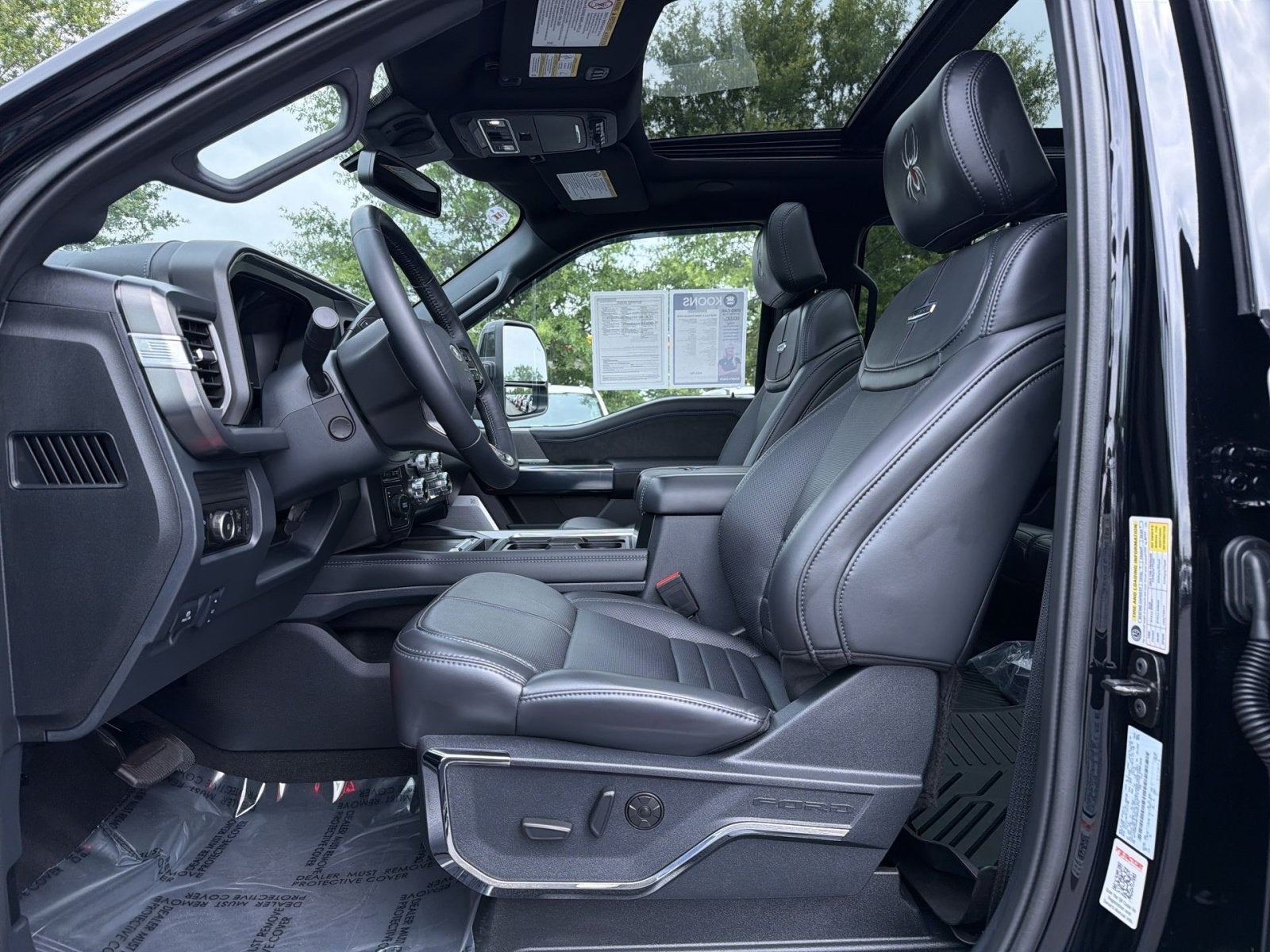 2025 Ford F-350SD Platinum Black Widow