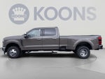 2027 Ford F-350SD Lariat