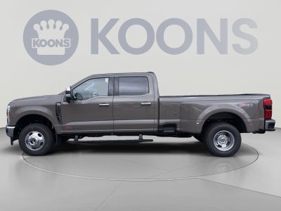 2027 Ford F-350SD Lariat