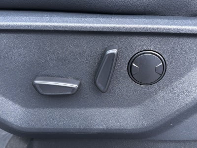 2027 Ford F-350SD Lariat