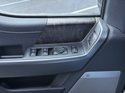 2027 Ford F-350SD Lariat