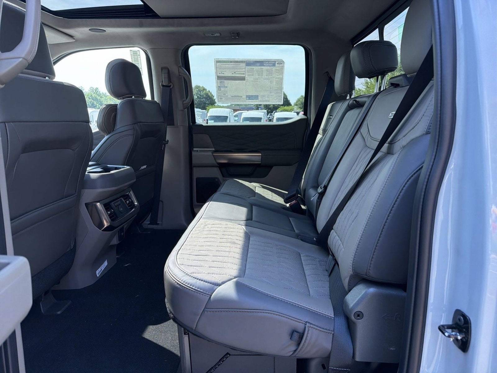2026 Ford F-350SD Platinum Plus