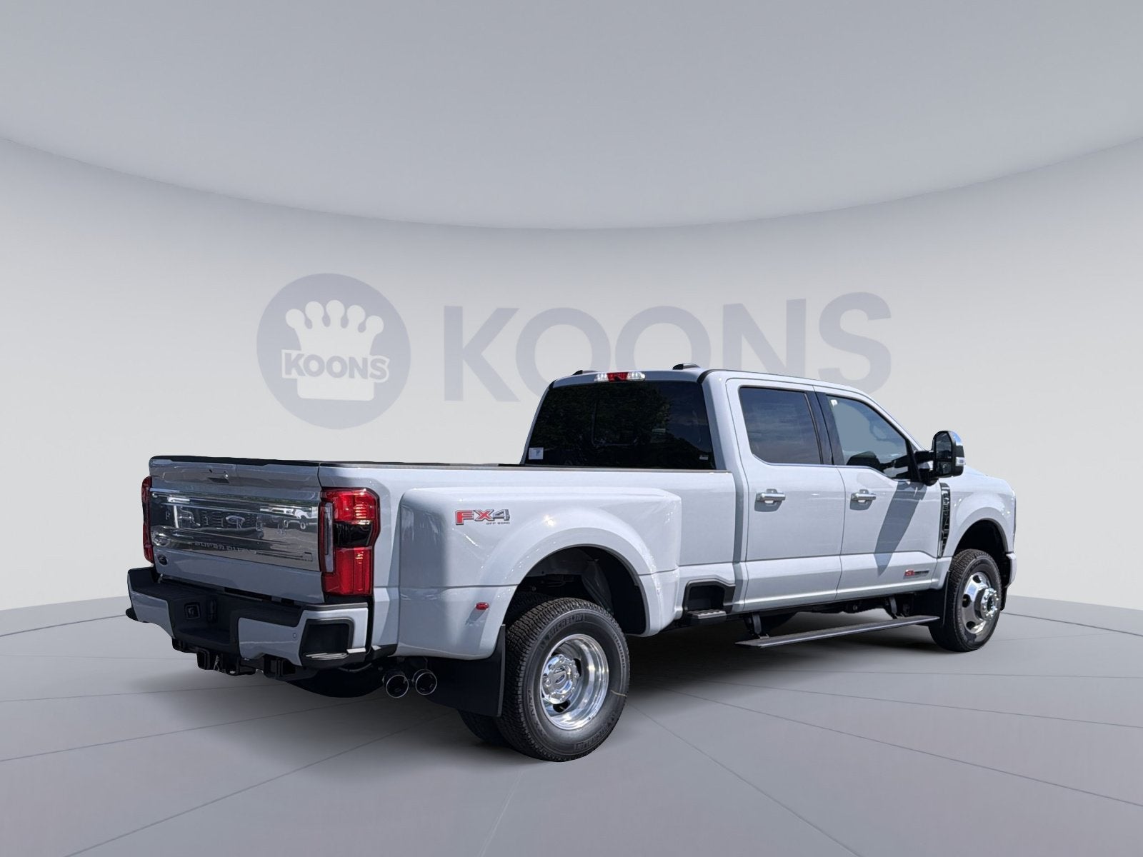 2026 Ford F-350SD Platinum Plus