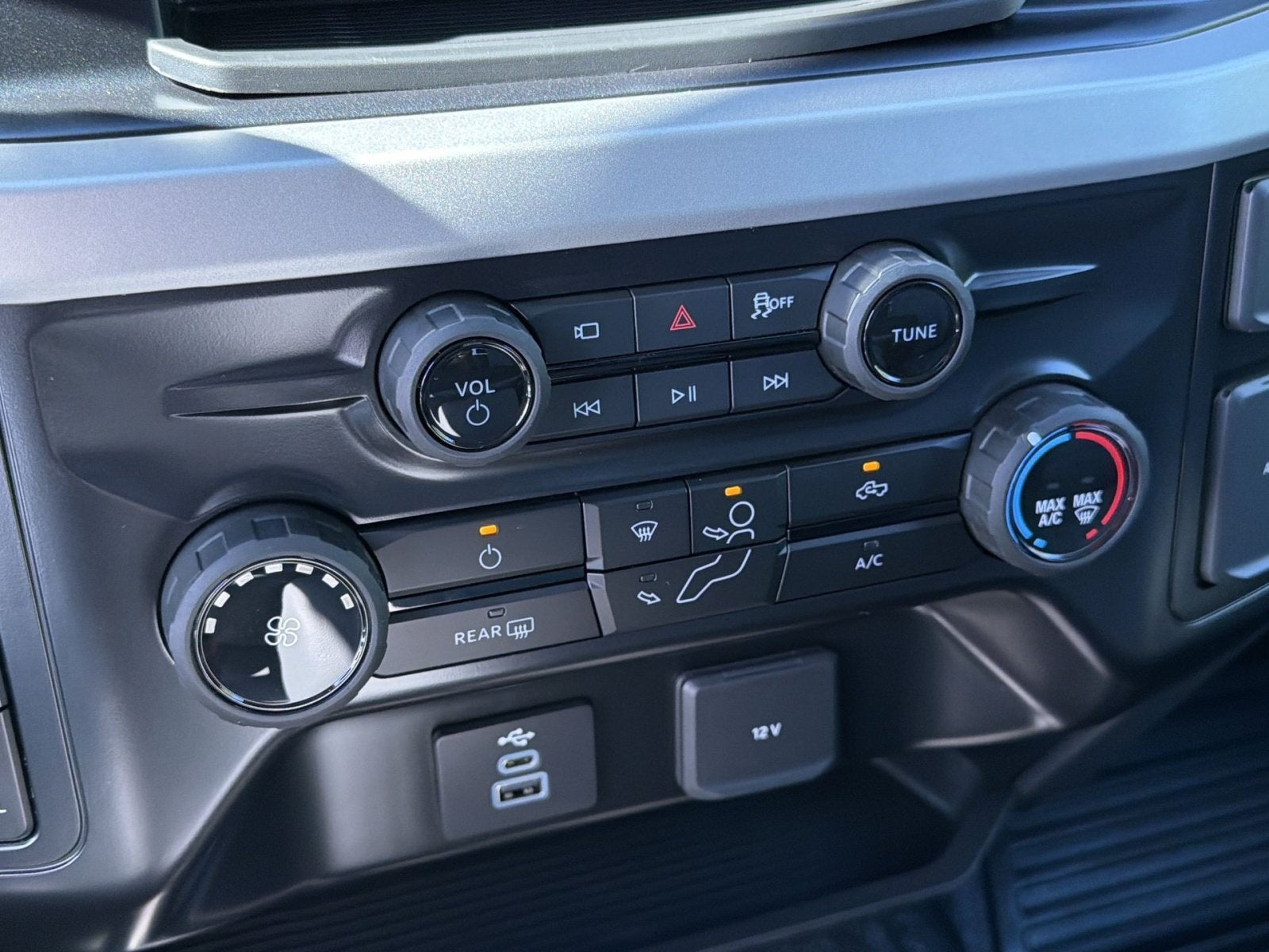 2027 Ford F-350SD XL