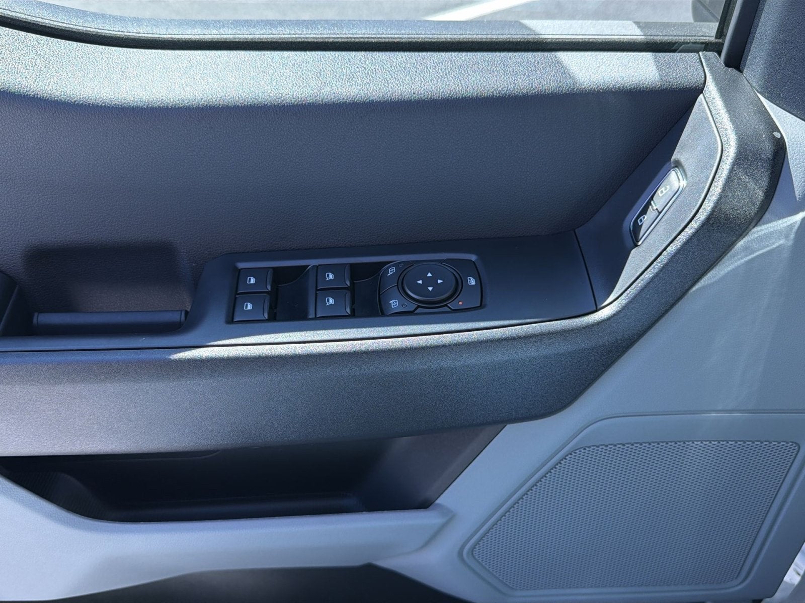 2027 Ford F-350SD XL