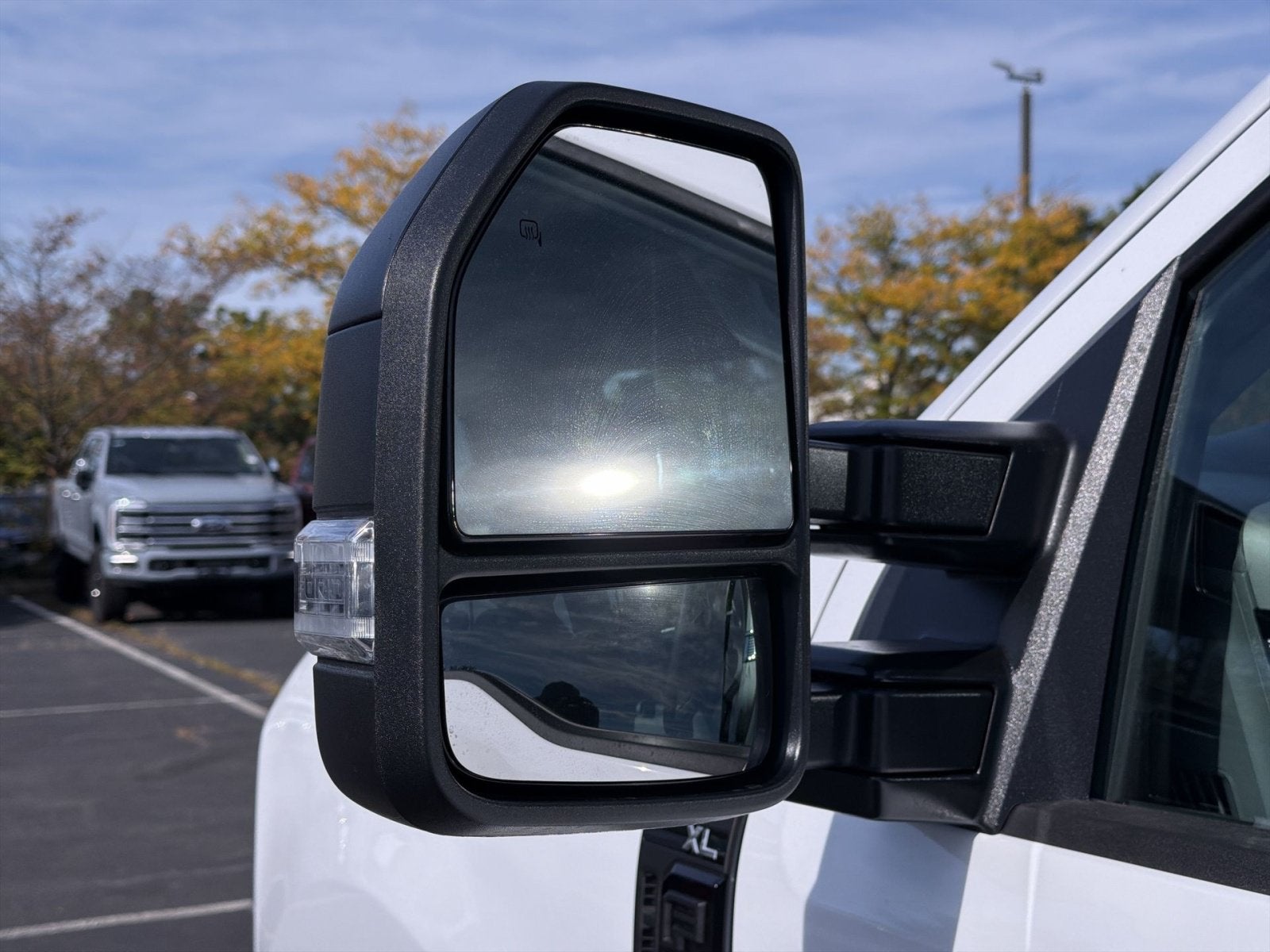 2027 Ford F-350SD XL