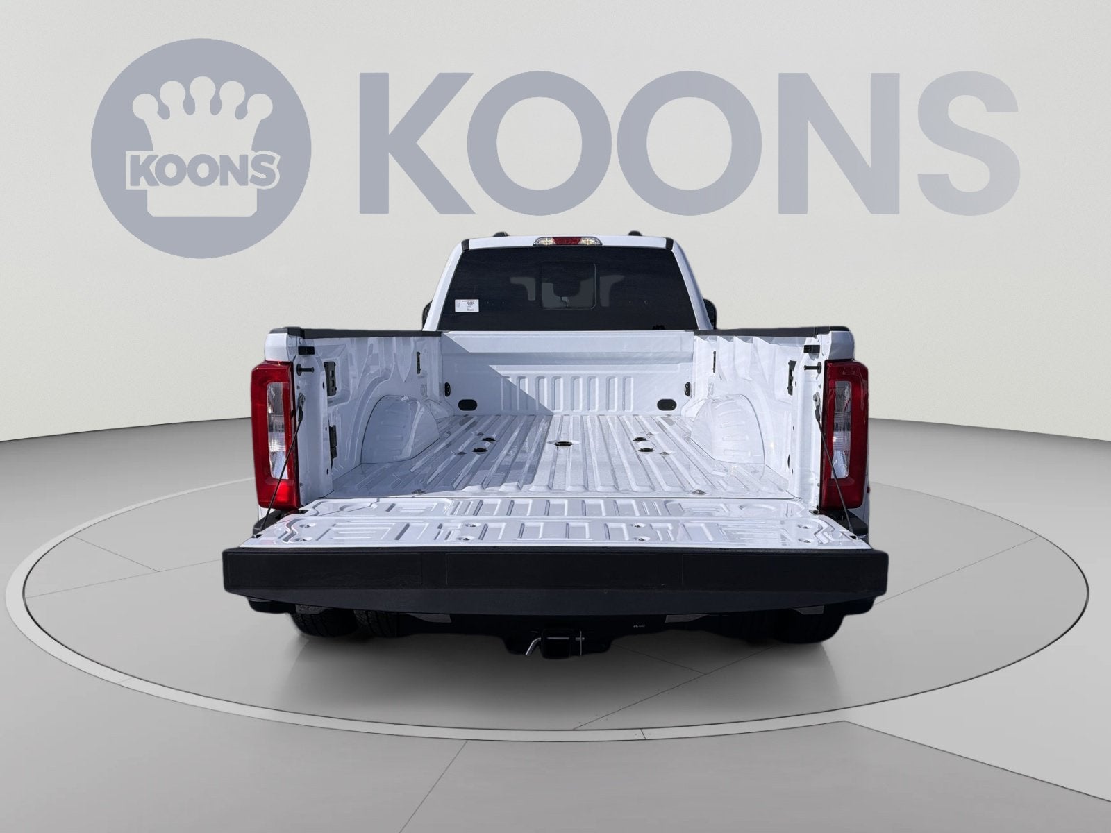 2027 Ford F-350SD XL