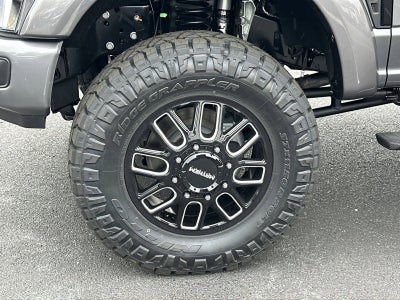 2025 Ford F-350SD Platinum Black Widow