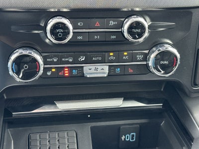 2025 Ford F-350SD Platinum Black Widow