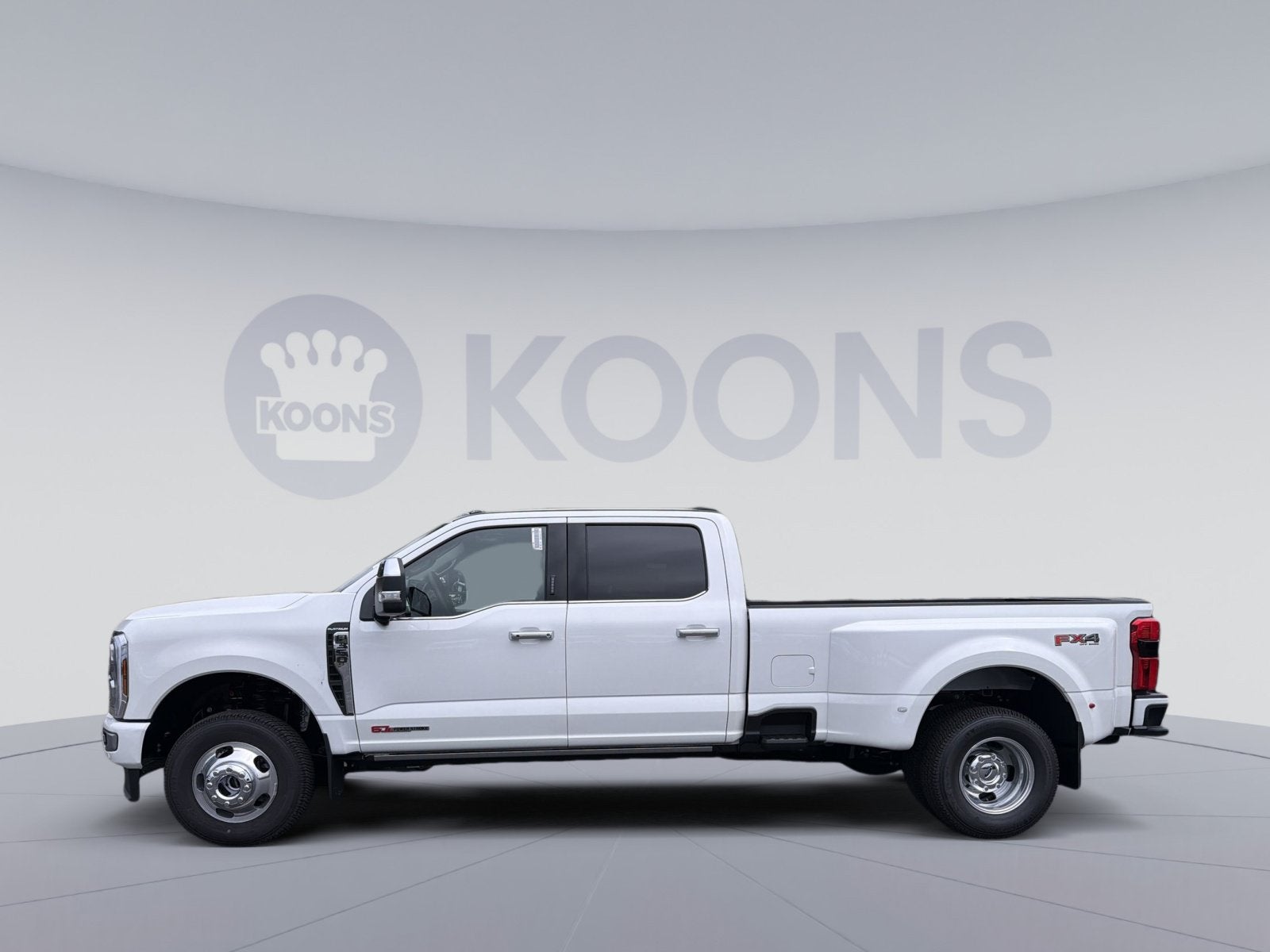 2026 Ford F-350SD Platinum Plus