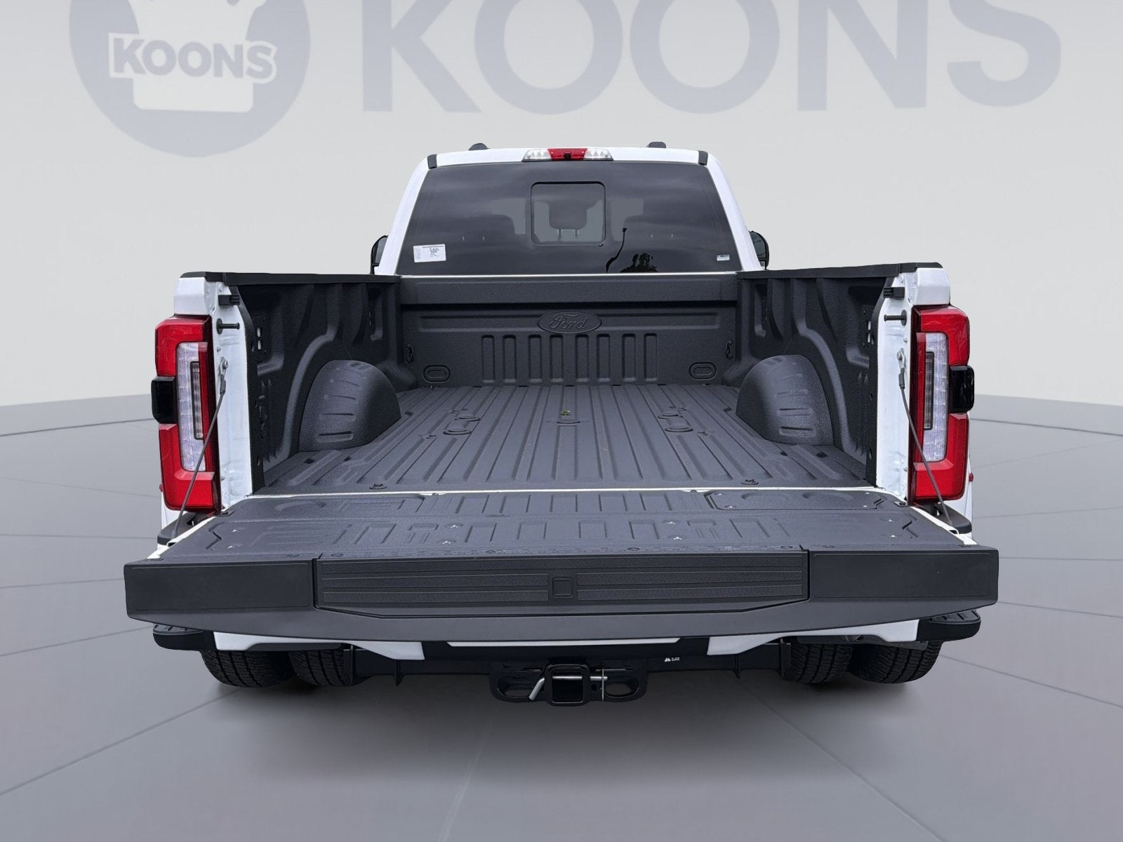 2026 Ford F-350SD Platinum Plus