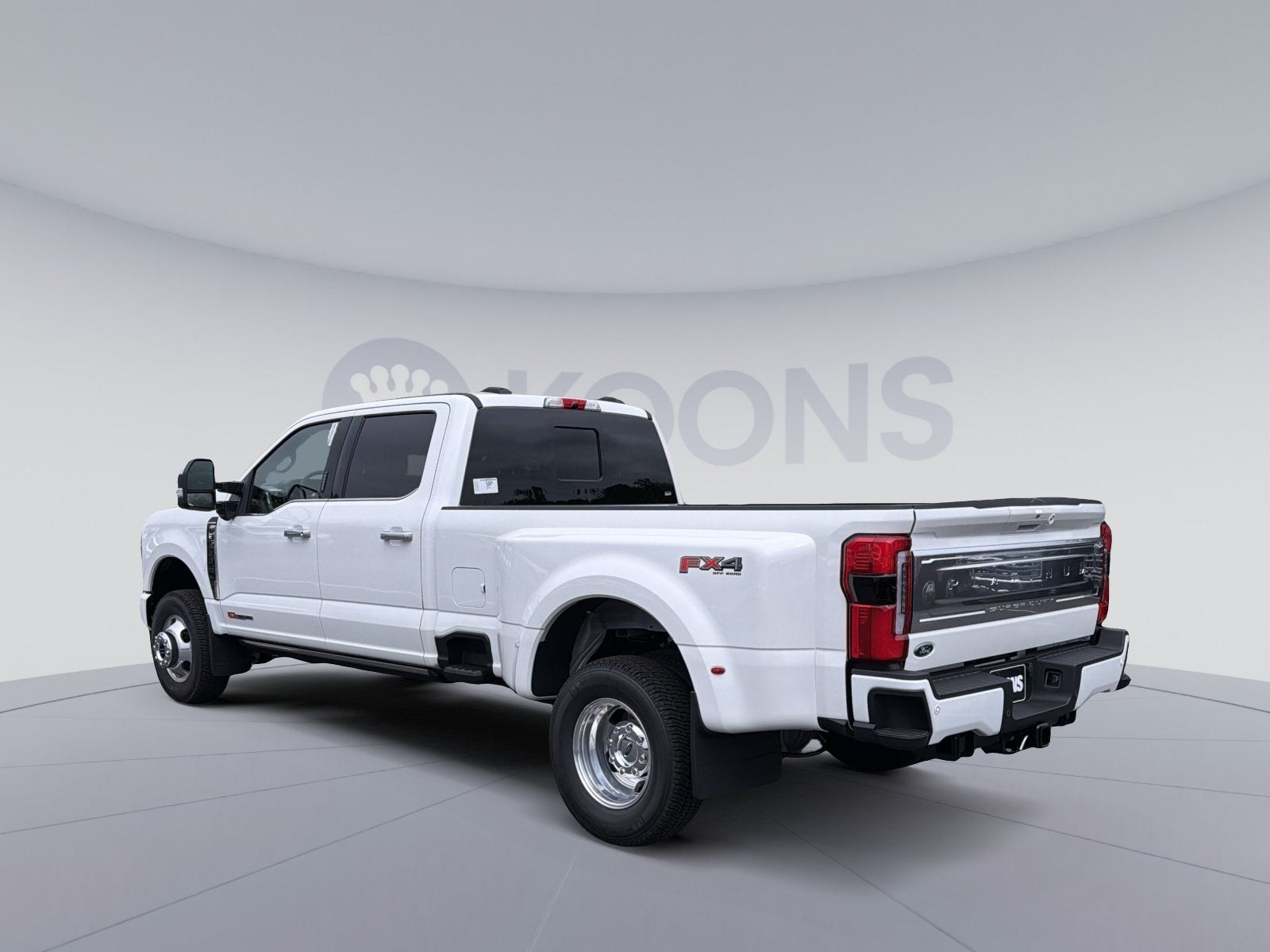 2026 Ford F-350SD Platinum Plus