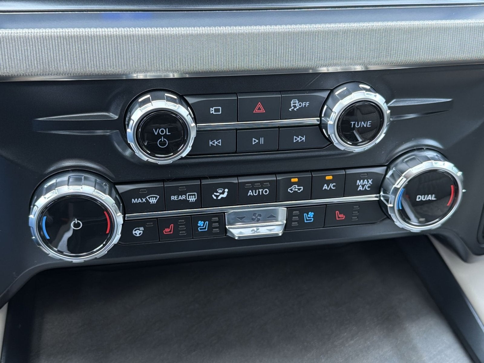 2026 Ford F-350SD Platinum Plus