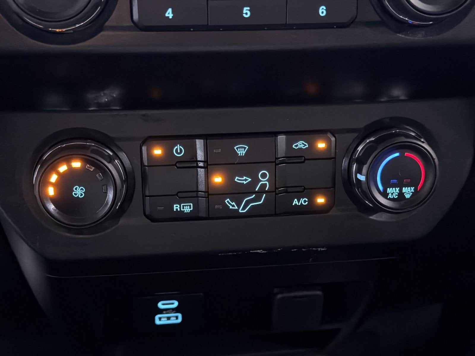 2022 Ford F-350SD XLT