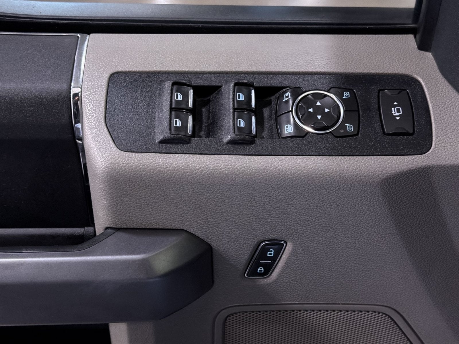 2022 Ford F-350SD XLT