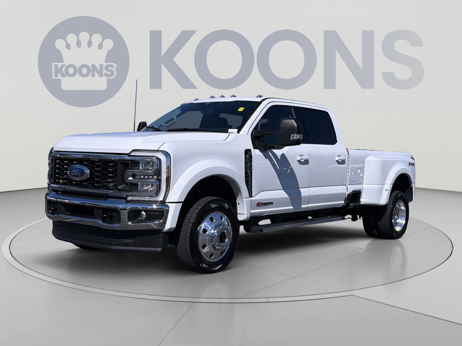 2026 Ford F-450SD XLT