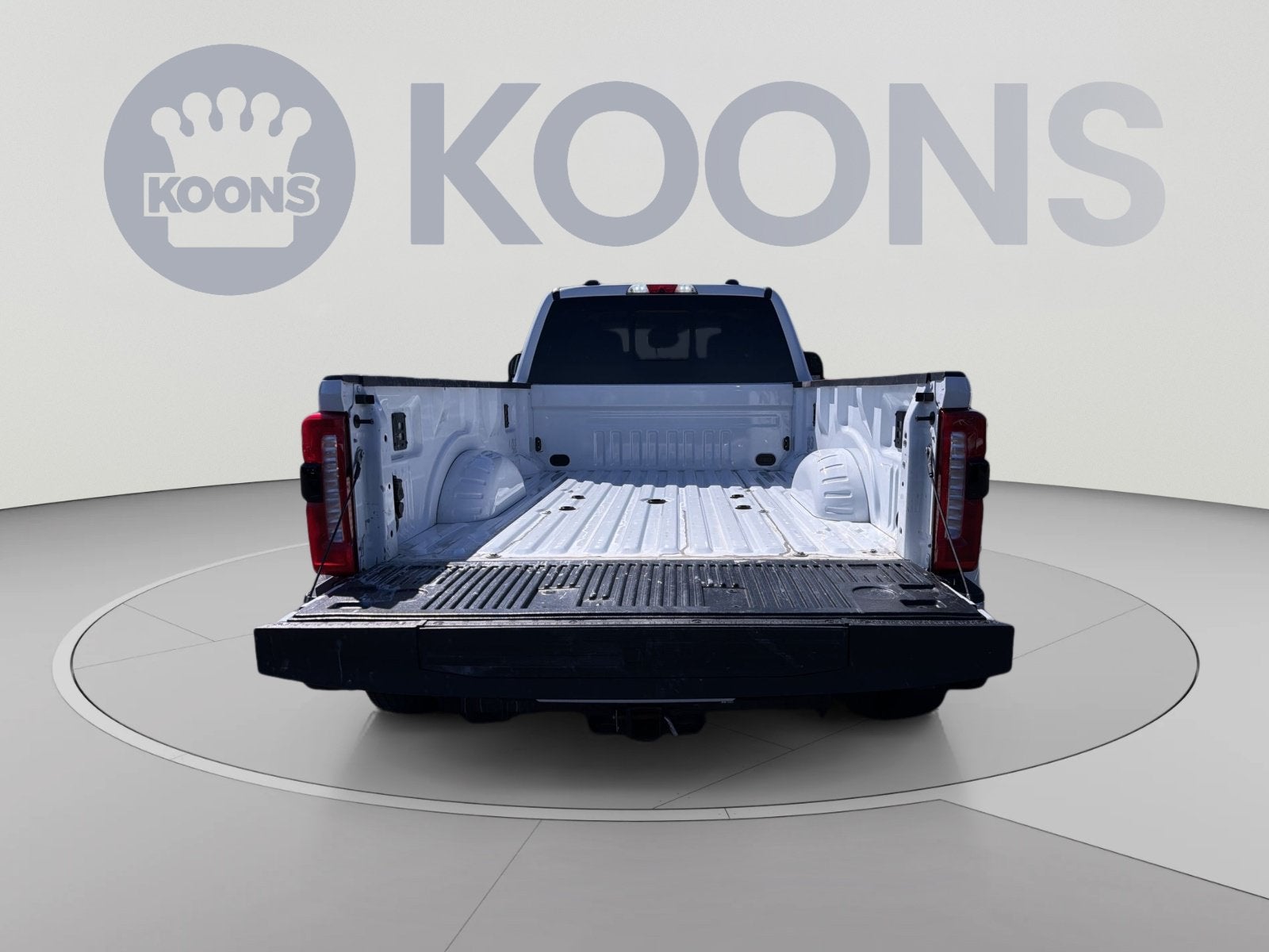 2026 Ford F-450SD XLT