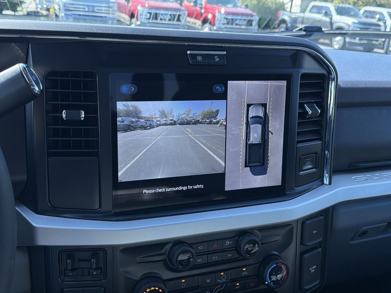 2026 Ford F-450SD XLT