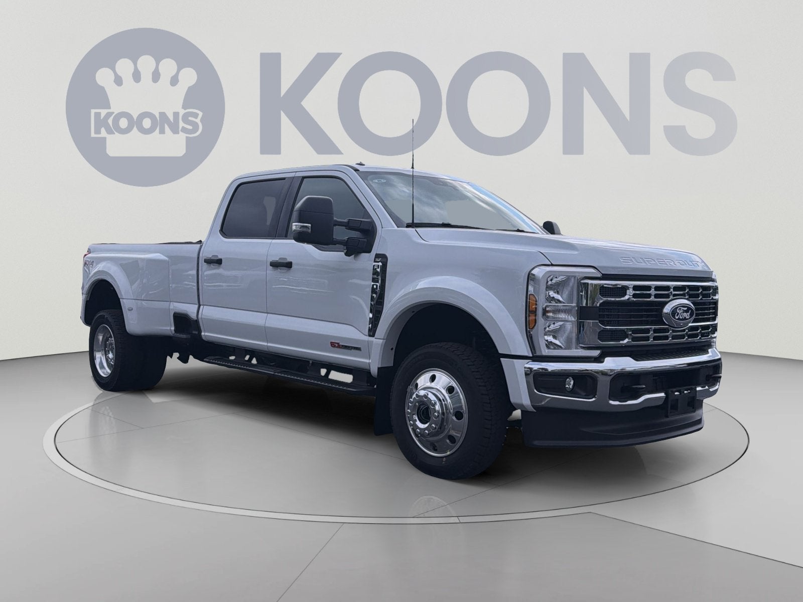 2027 Ford F-450SD XL