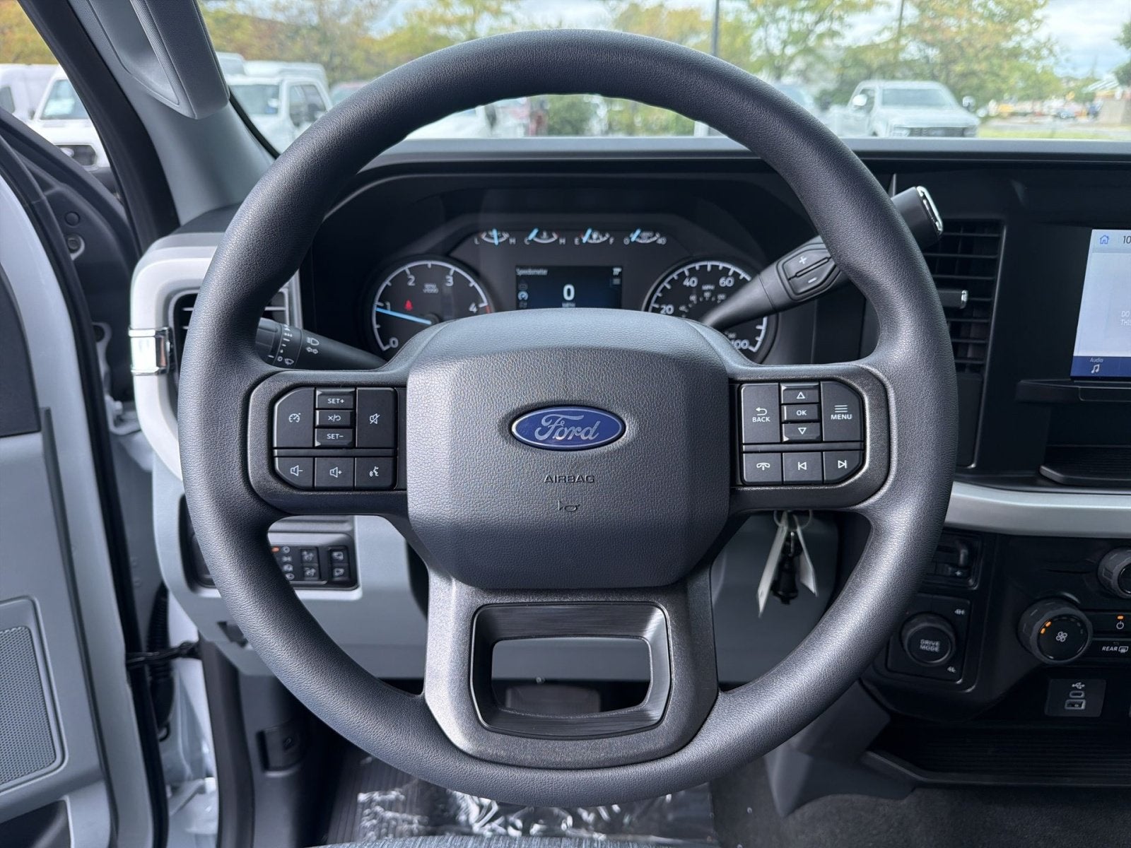 2027 Ford F-450SD XL