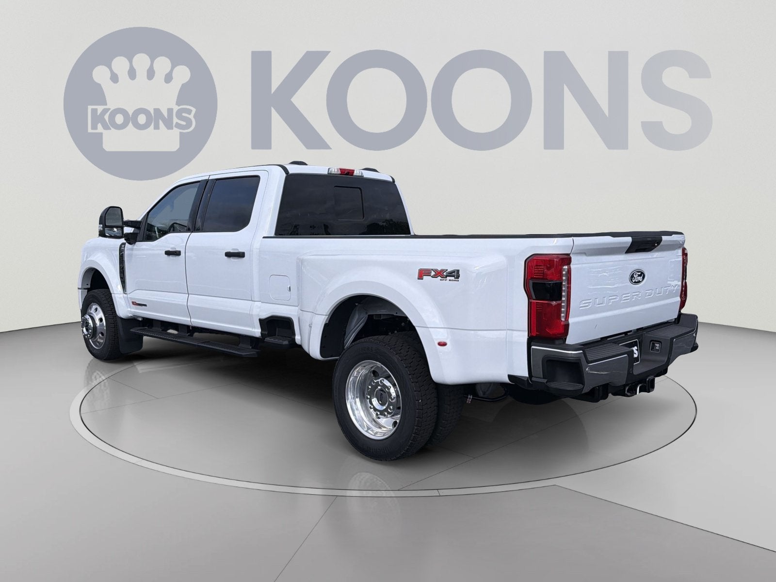 2027 Ford F-450SD XL