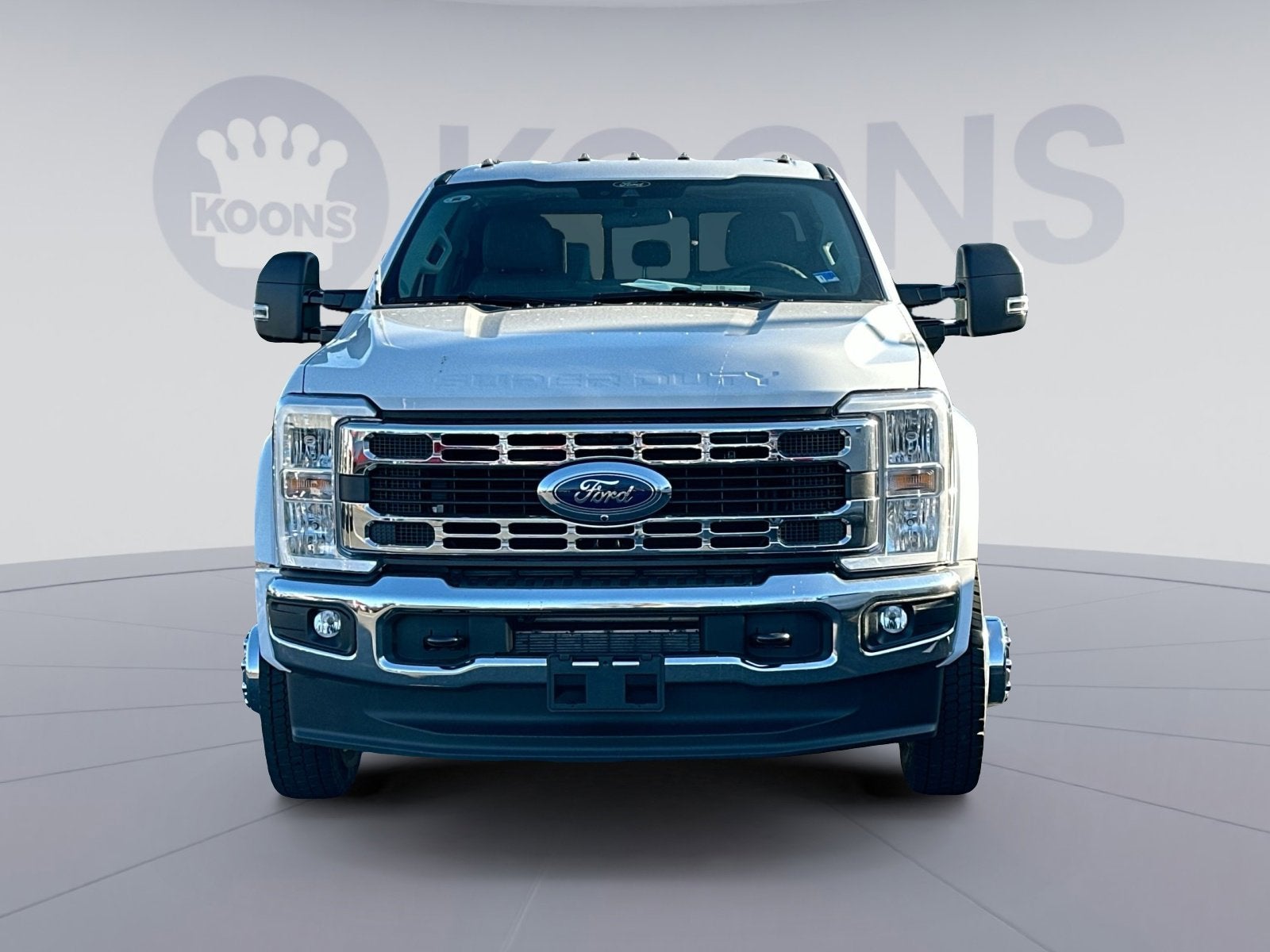 2026 Ford F-450SD XLT