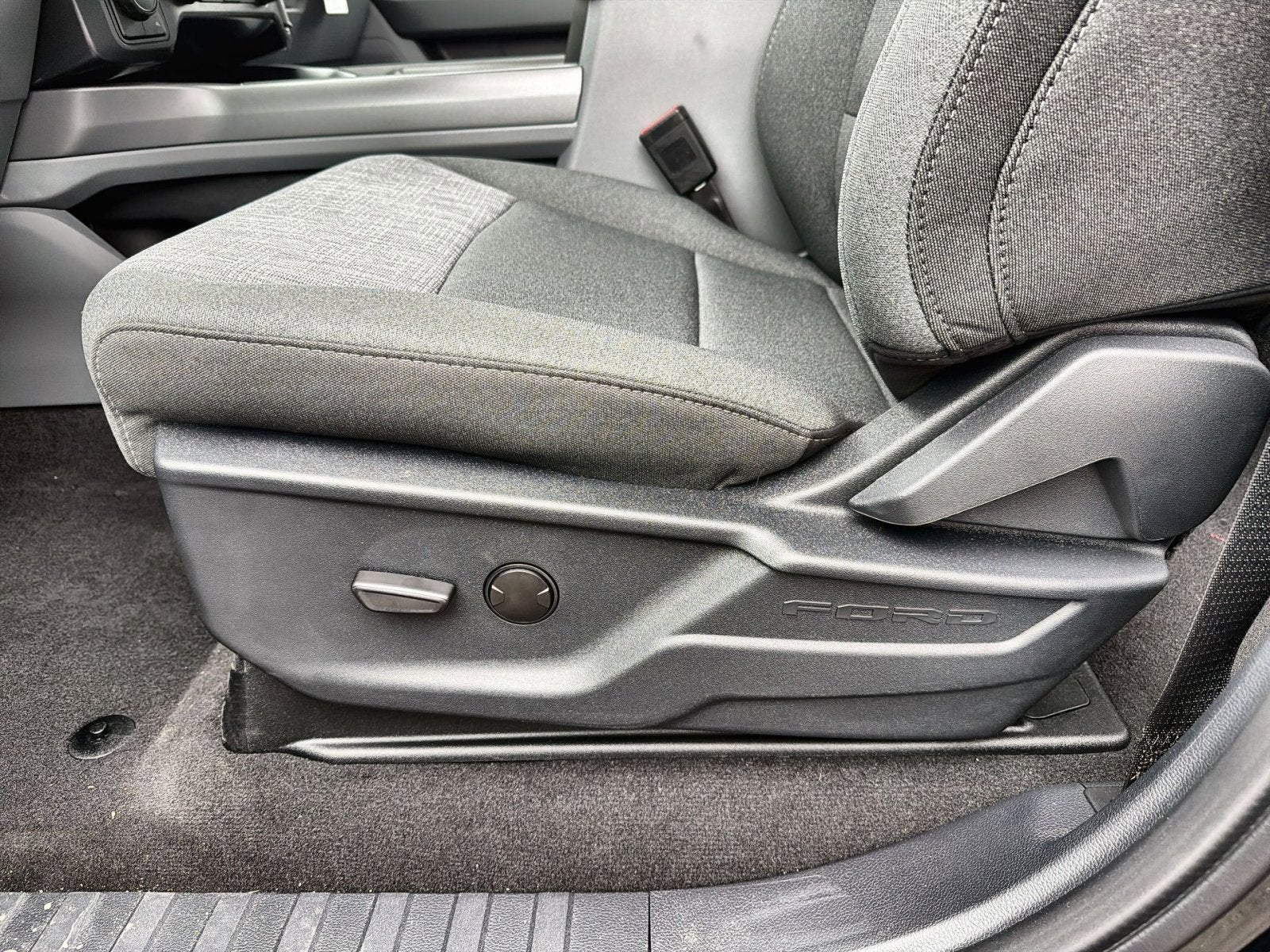 2026 Ford F-450SD XLT