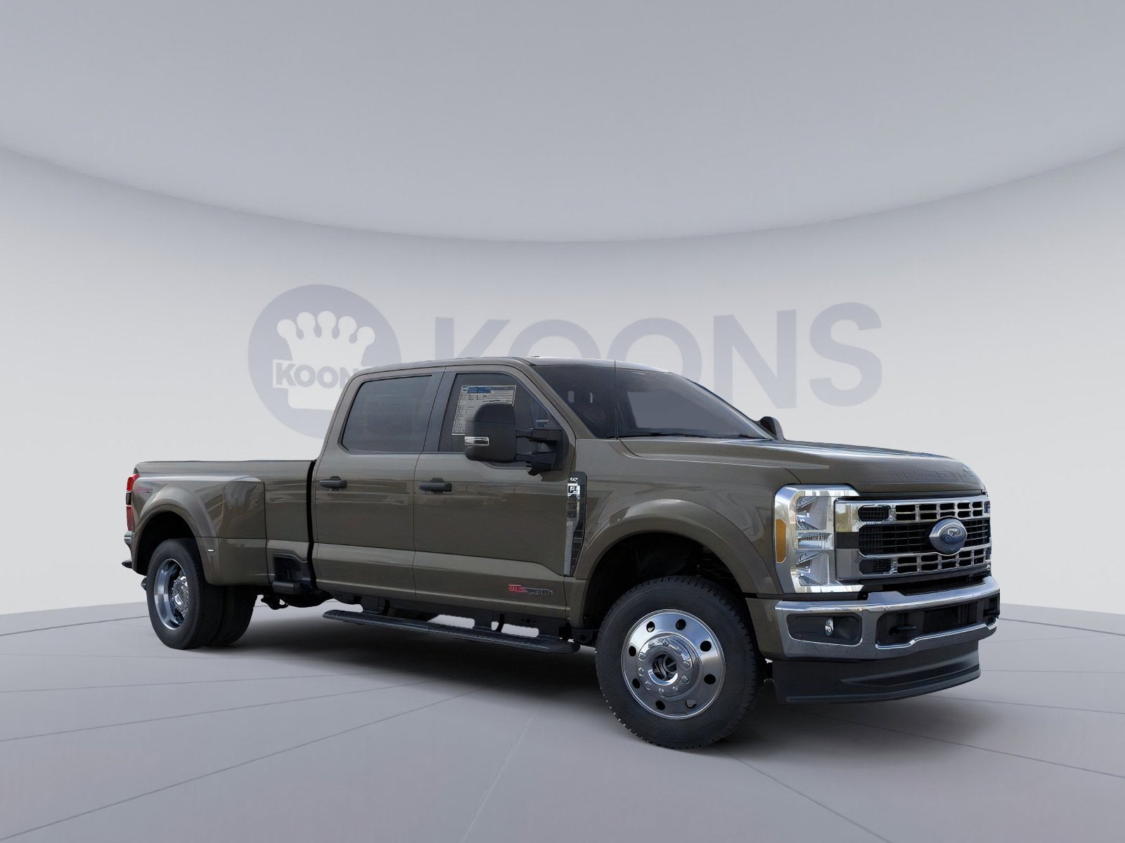 2026 Ford F-450SD XLT