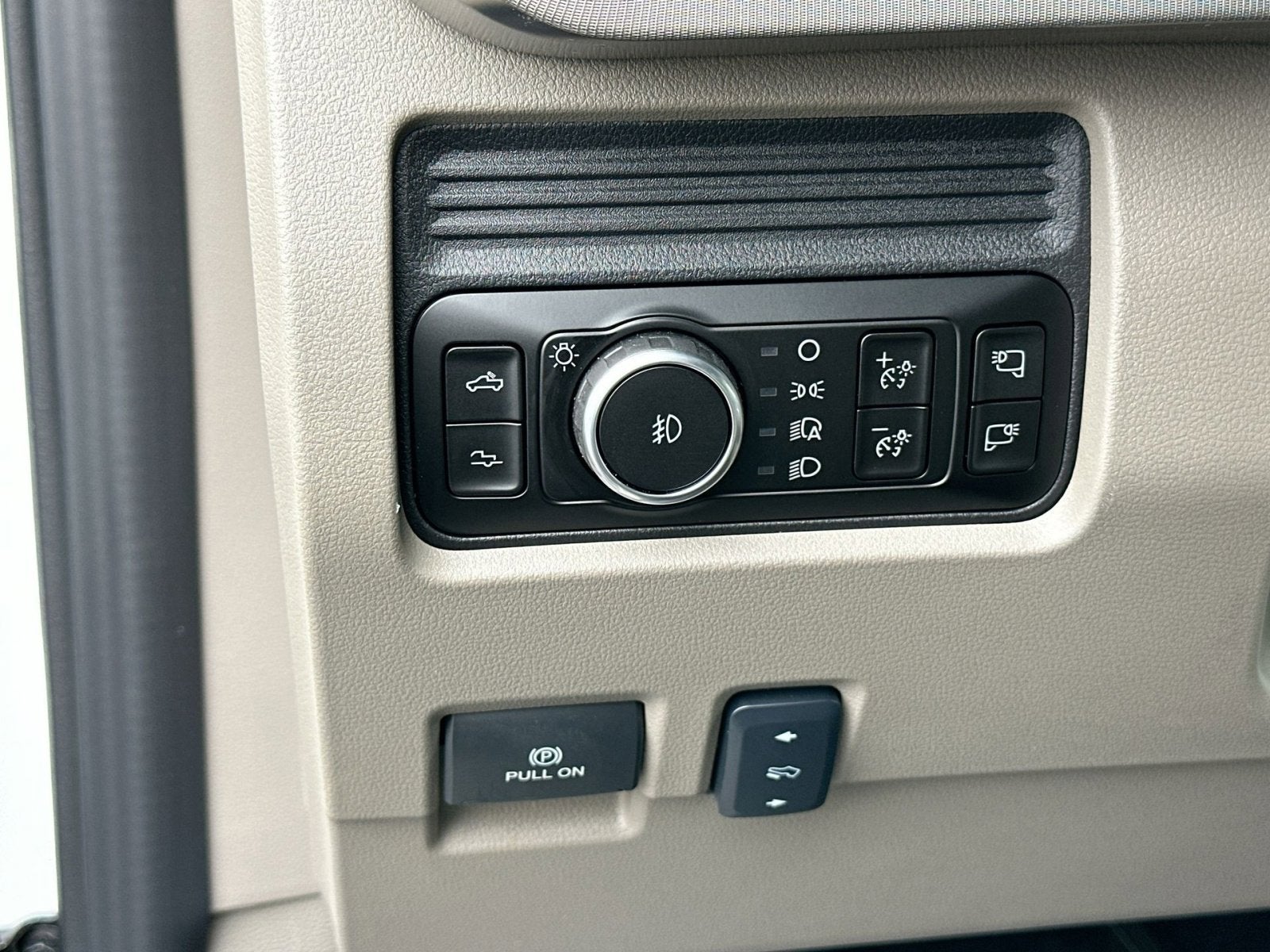 2026 Ford F-450SD Platinum