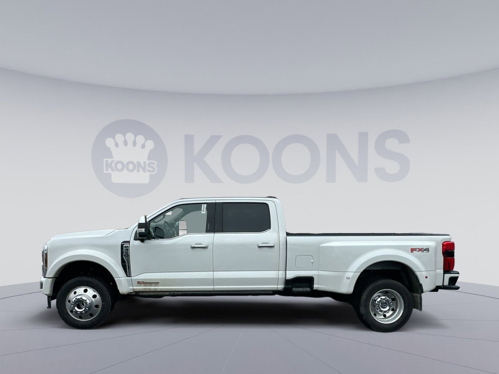 2026 Ford F-450SD Platinum