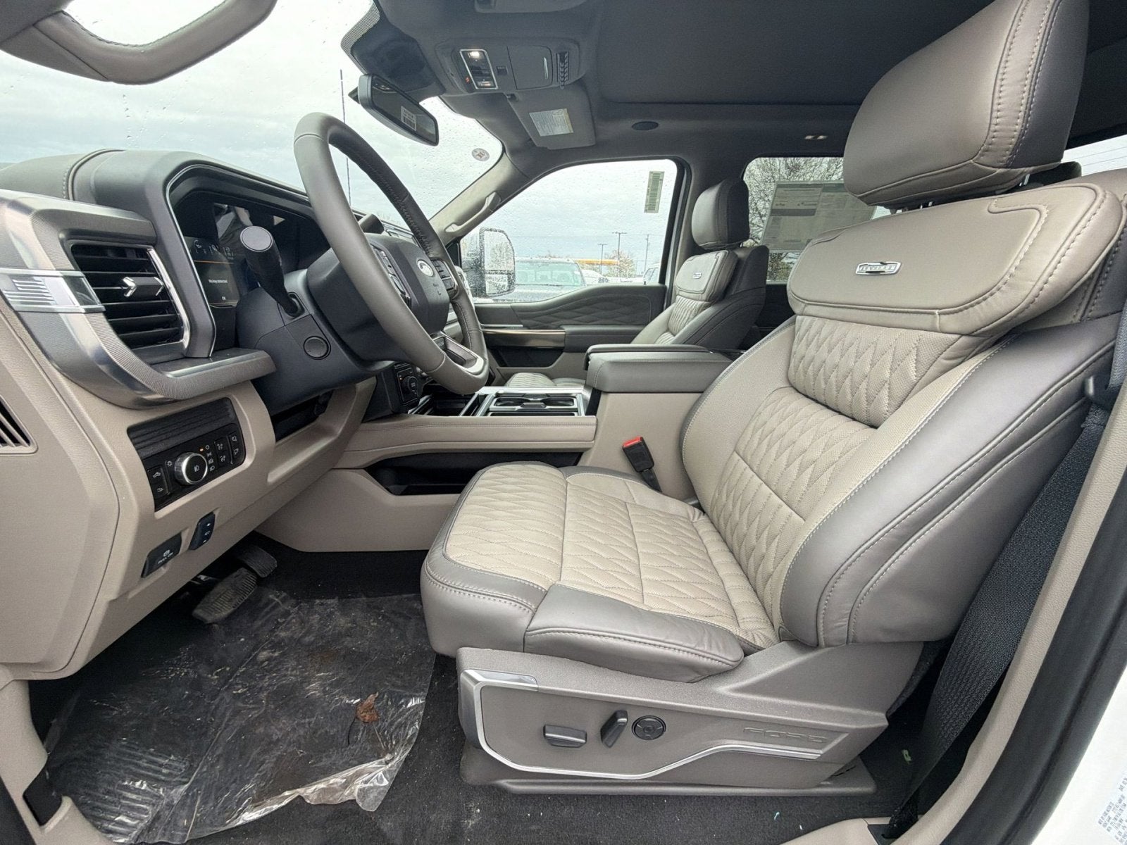 2026 Ford F-450SD Platinum