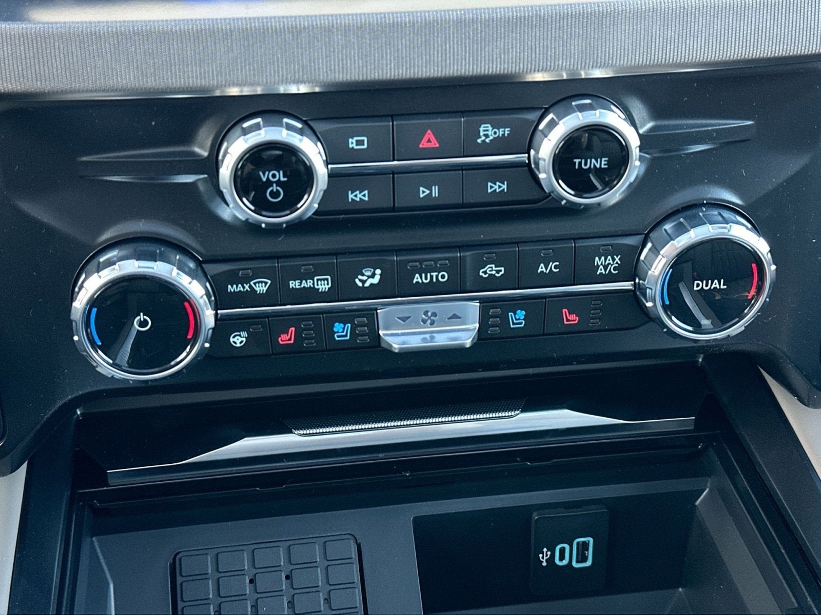 2026 Ford F-450SD Platinum