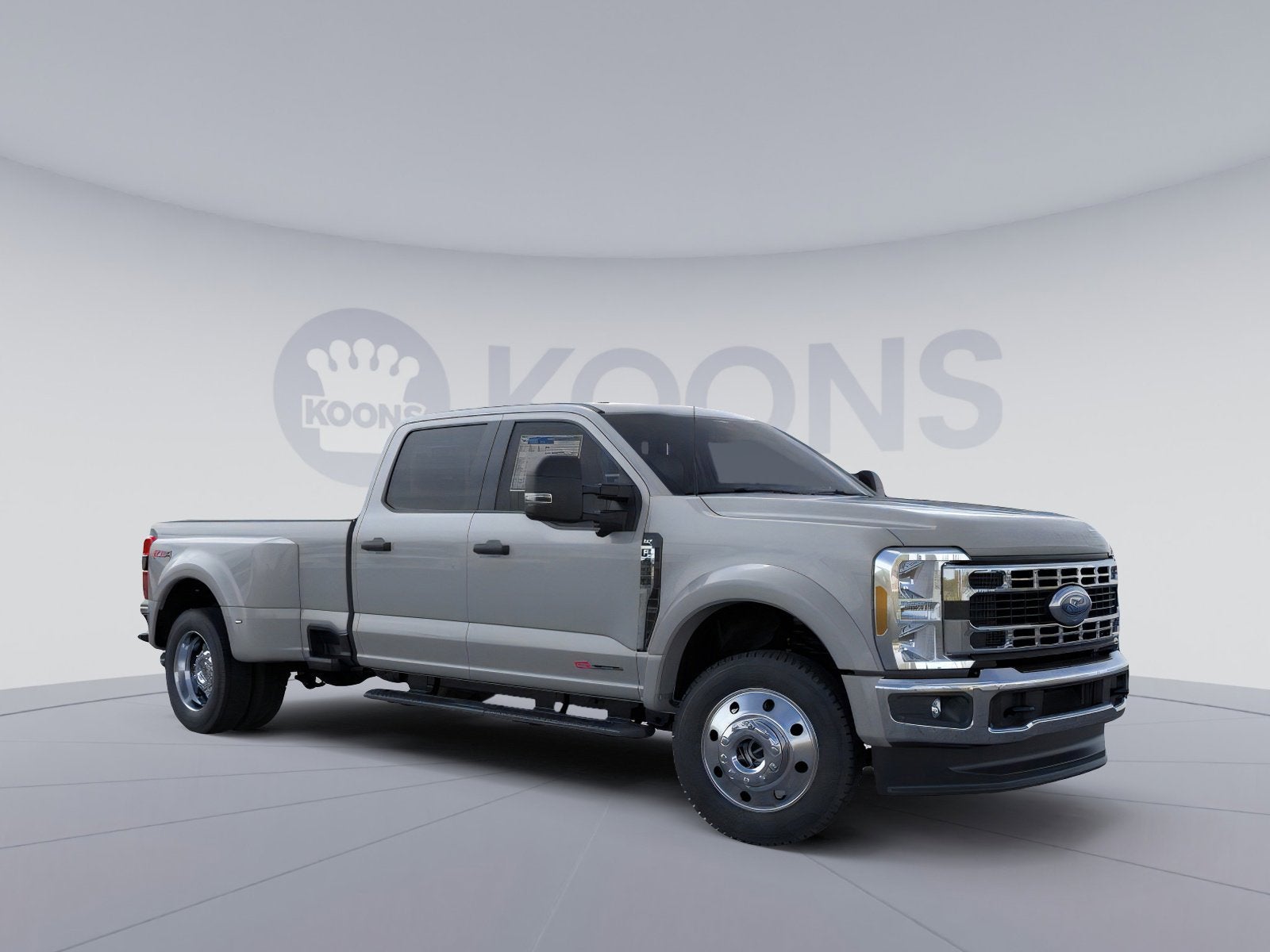 2026 Ford F-450SD XLT