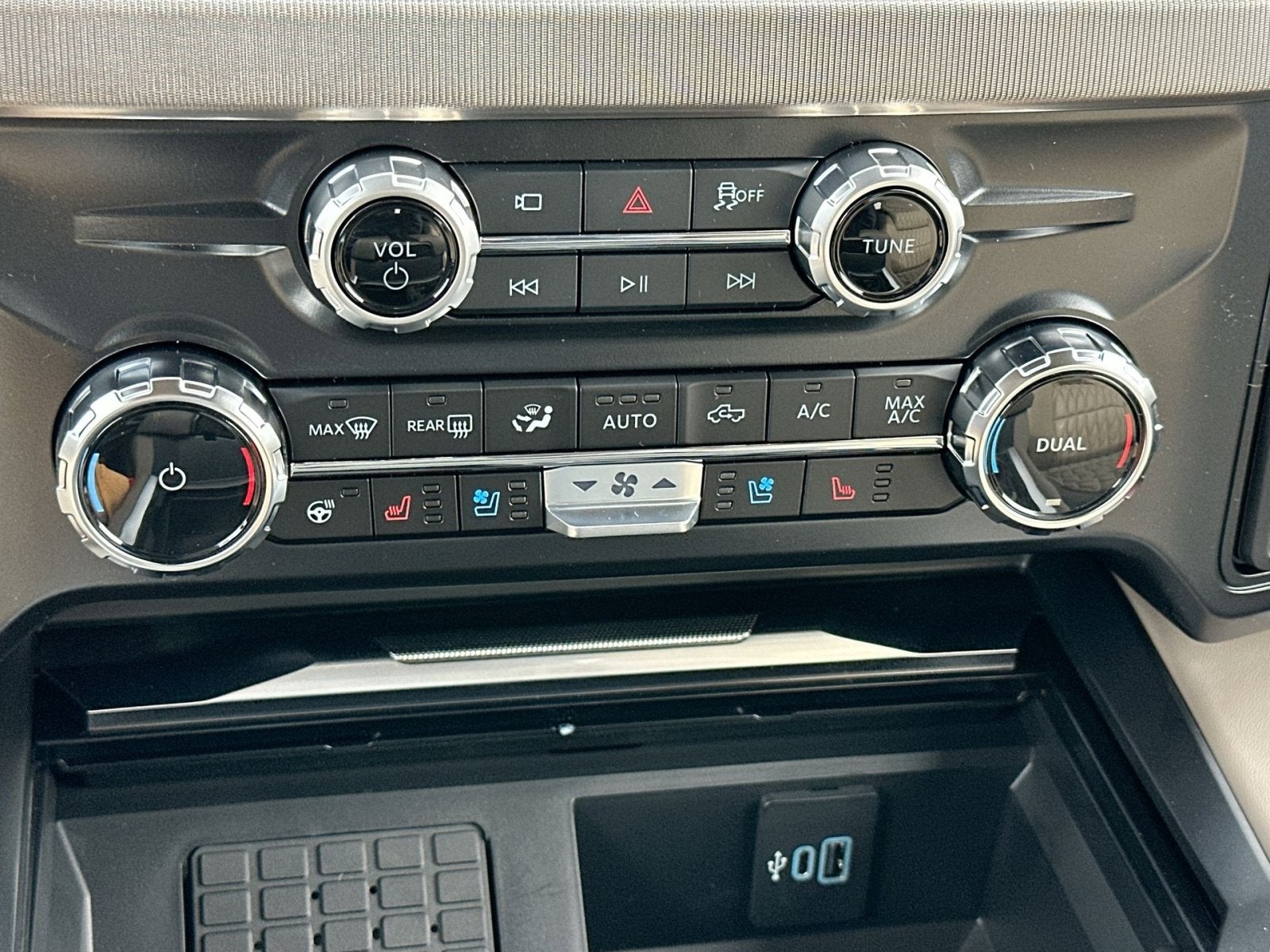 2026 Ford F-450SD Platinum