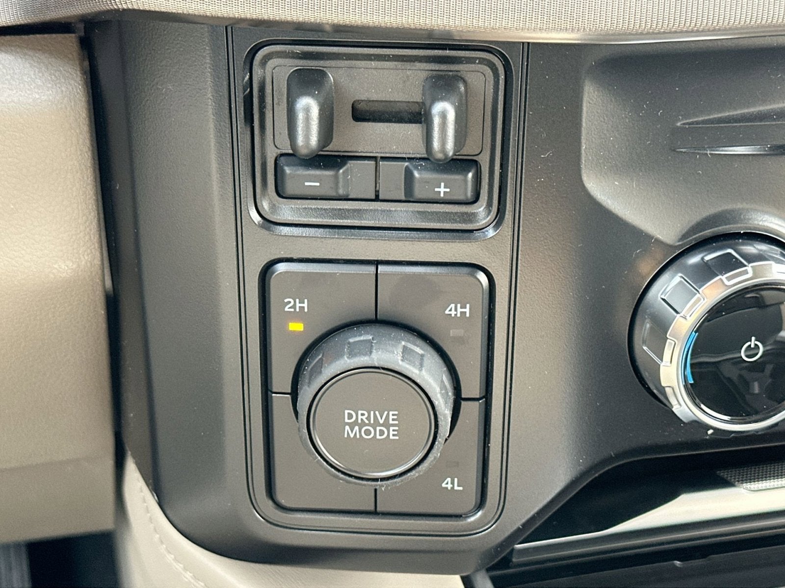 2026 Ford F-450SD Platinum