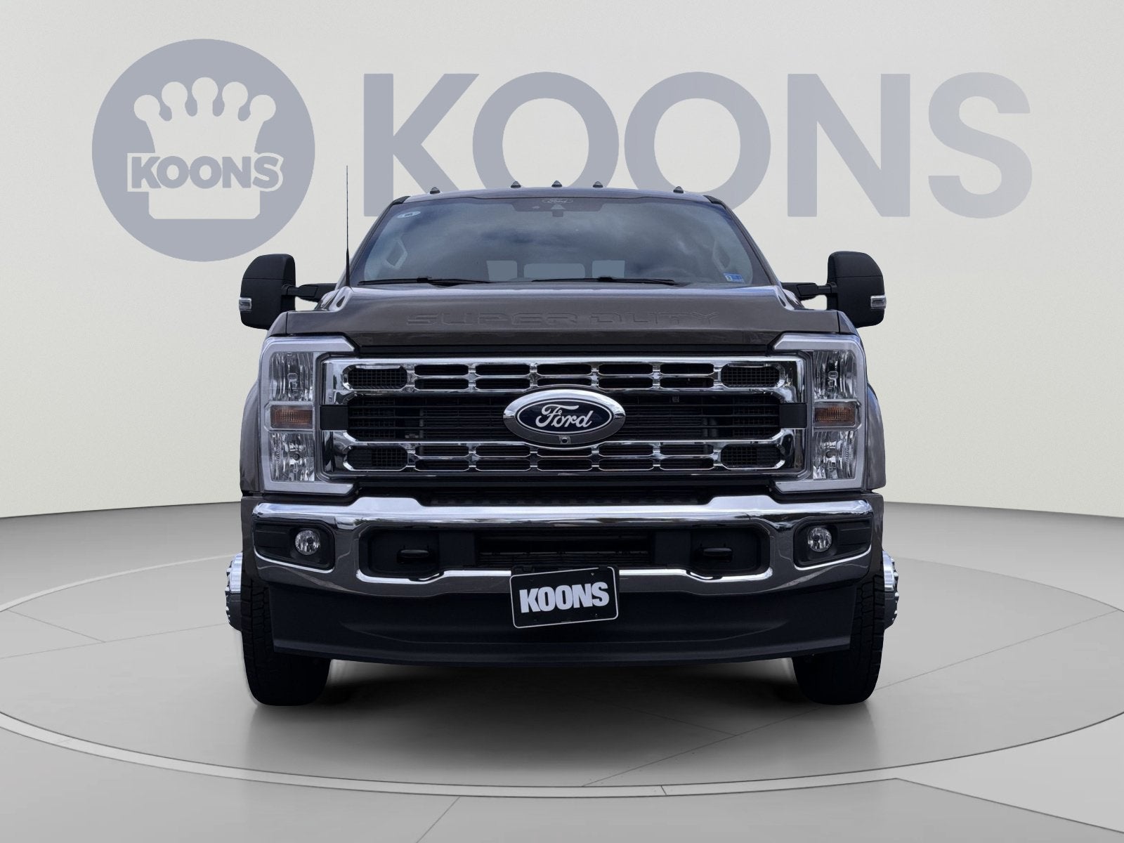 2027 Ford F-450SD XLT