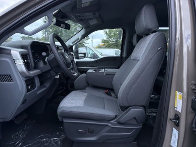 2027 Ford F-450SD XLT