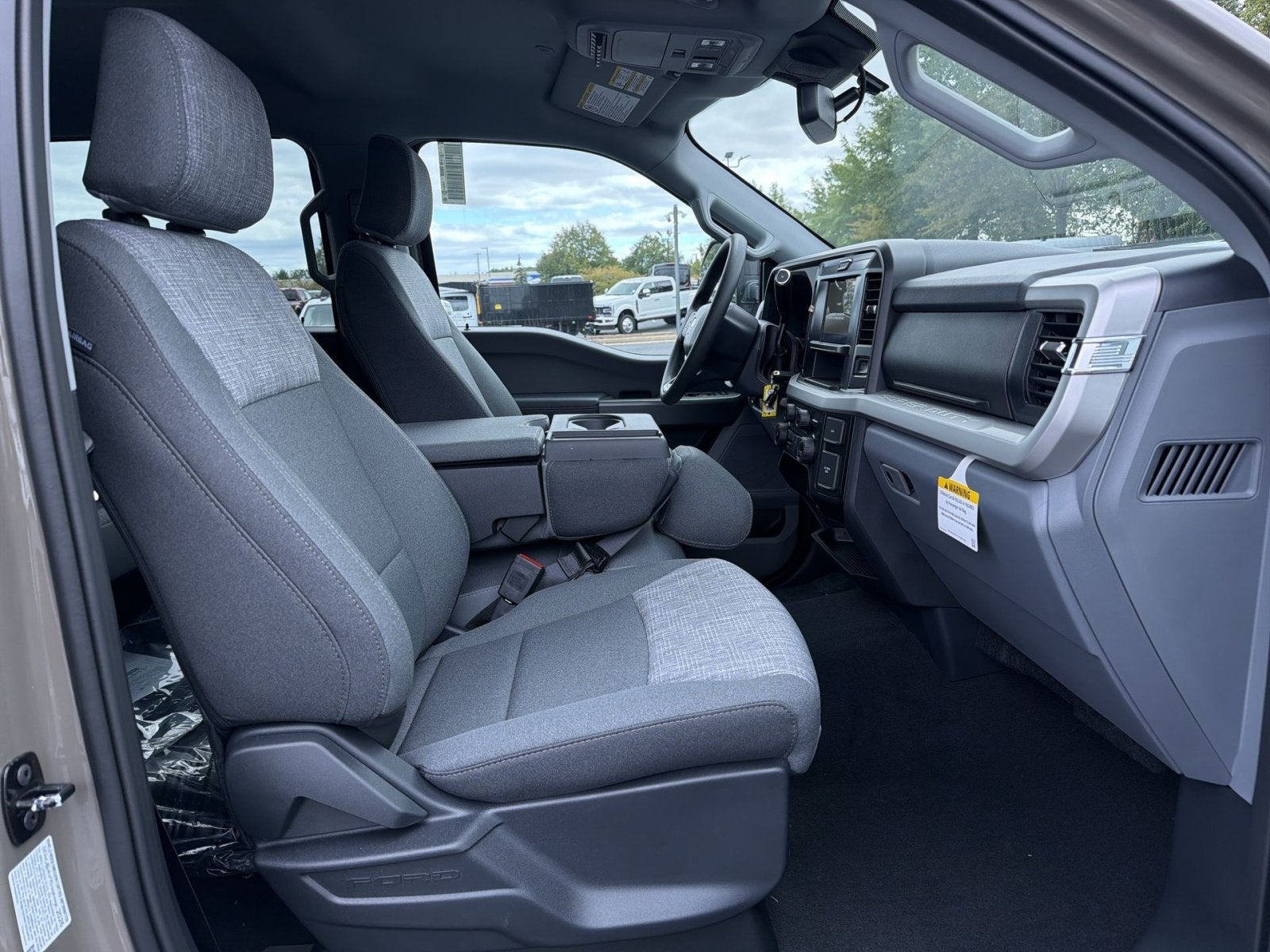 2027 Ford F-450SD XLT