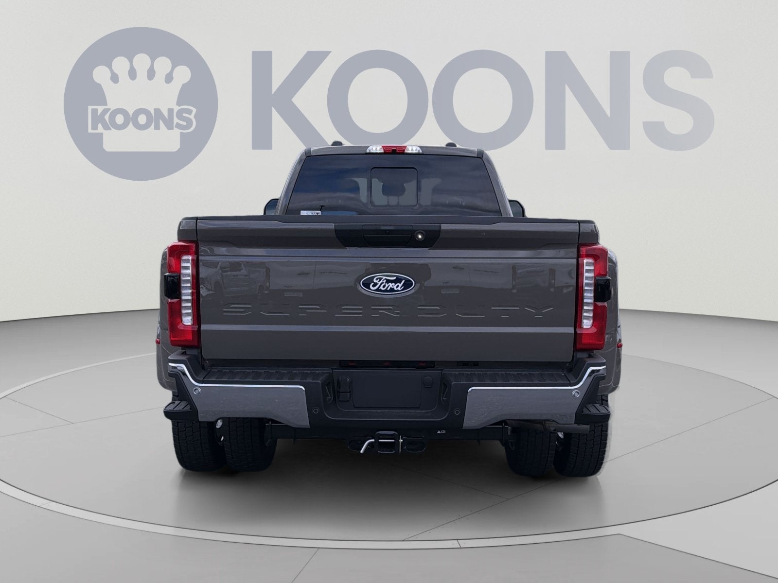 2027 Ford F-450SD XLT