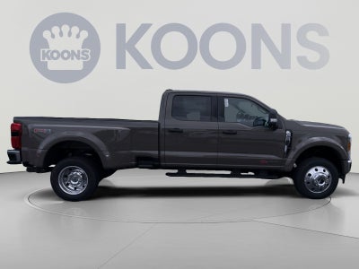 2027 Ford F-450SD XLT