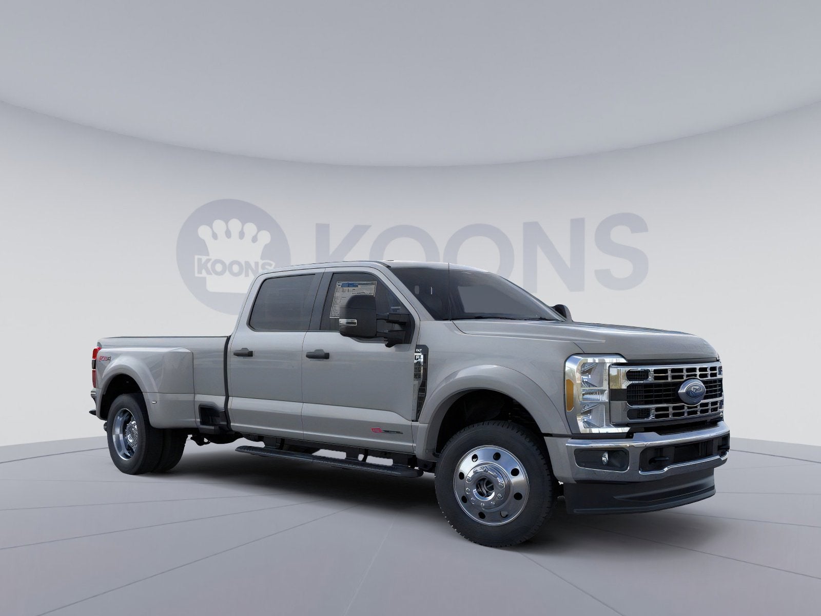 2026 Ford F-450SD XLT