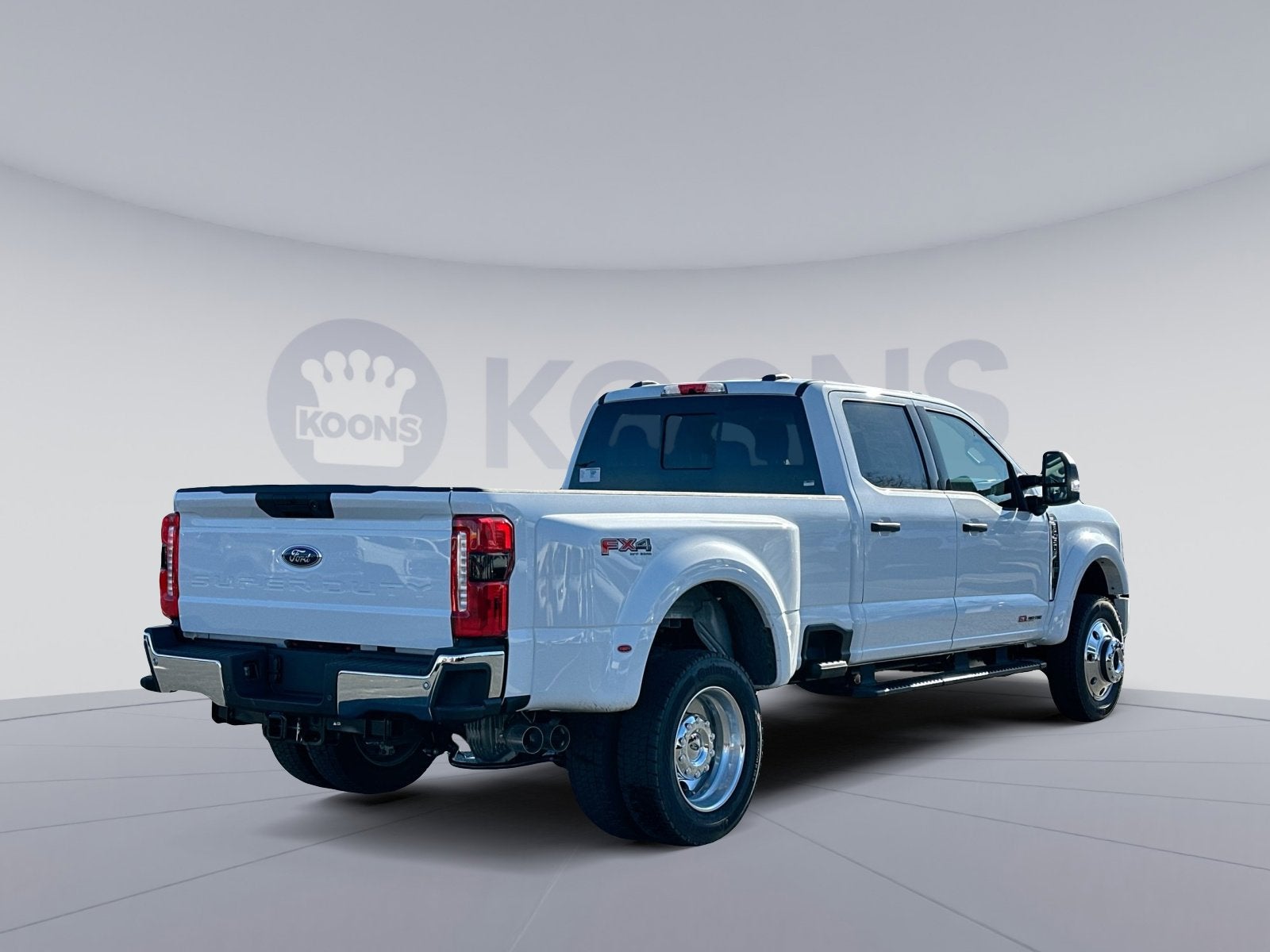 2026 Ford F-450SD XLT