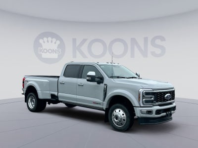 2026 Ford F-450SD Platinum