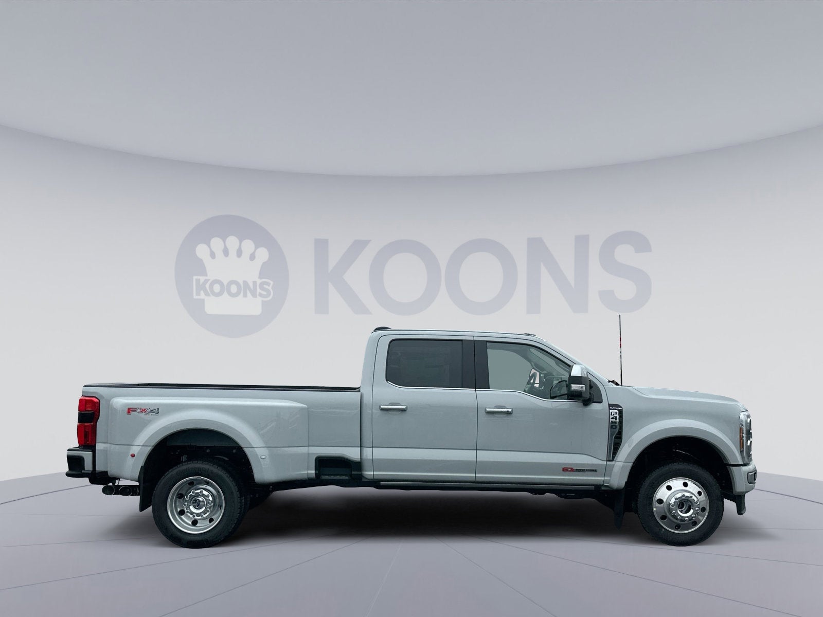 2026 Ford F-450SD Platinum