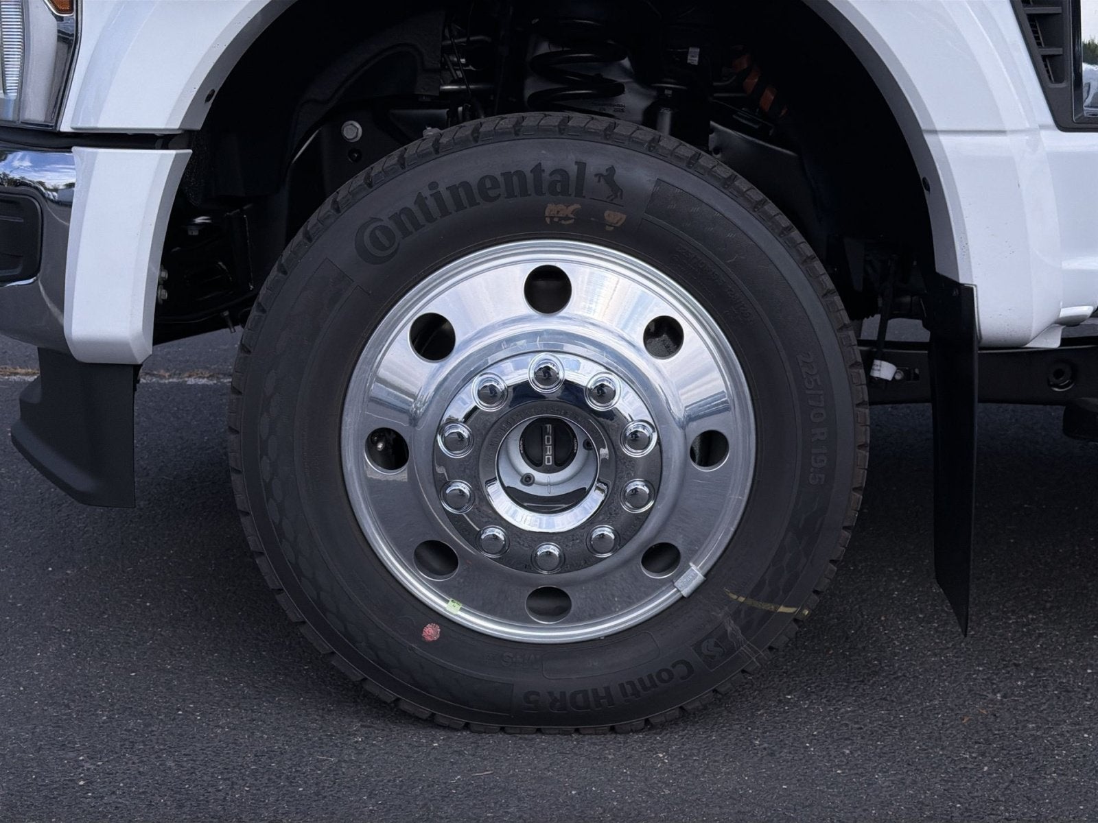 2027 Ford F-450SD XLT