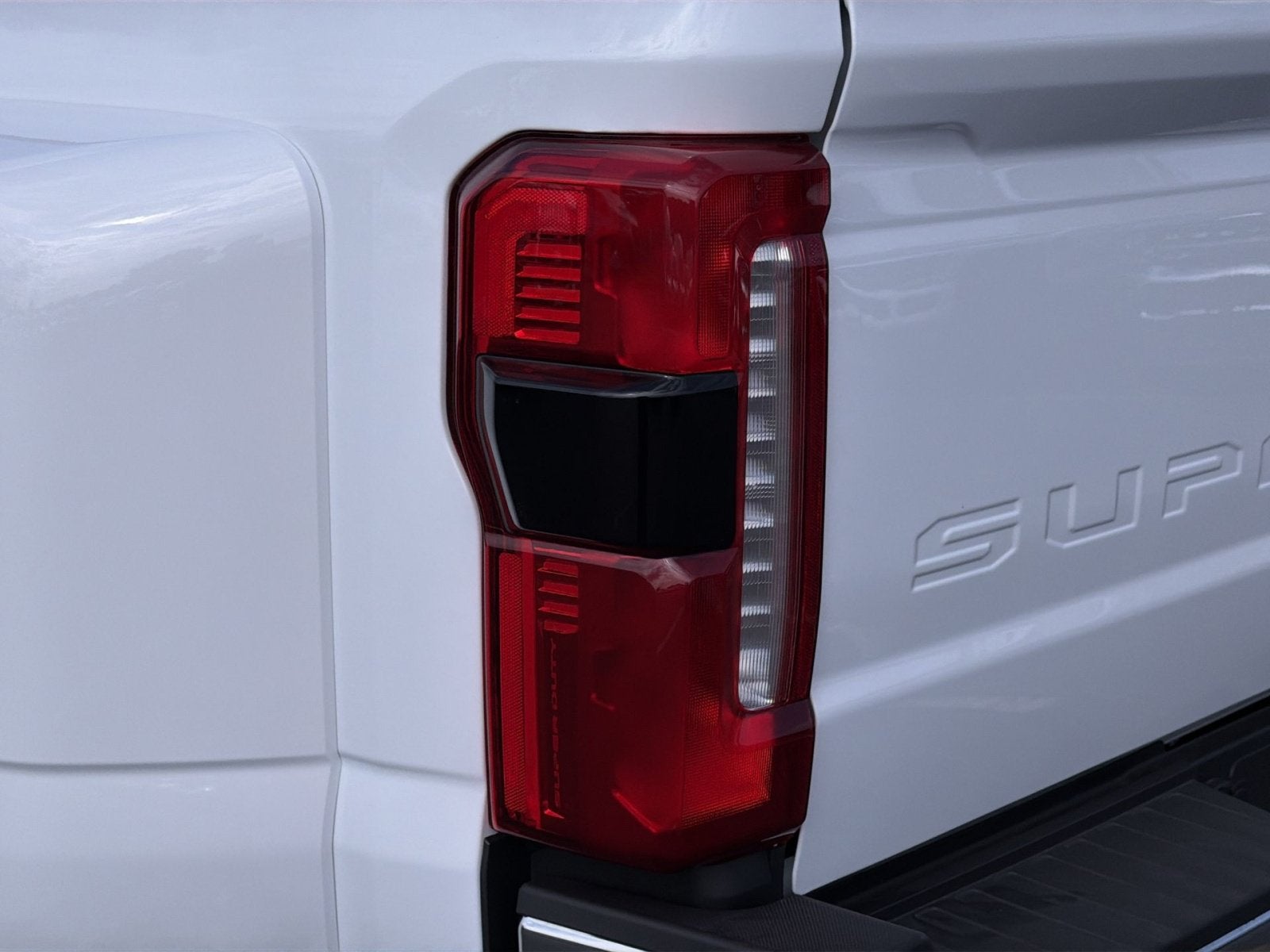 2027 Ford F-450SD XLT