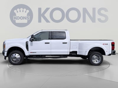 2027 Ford F-450SD XLT