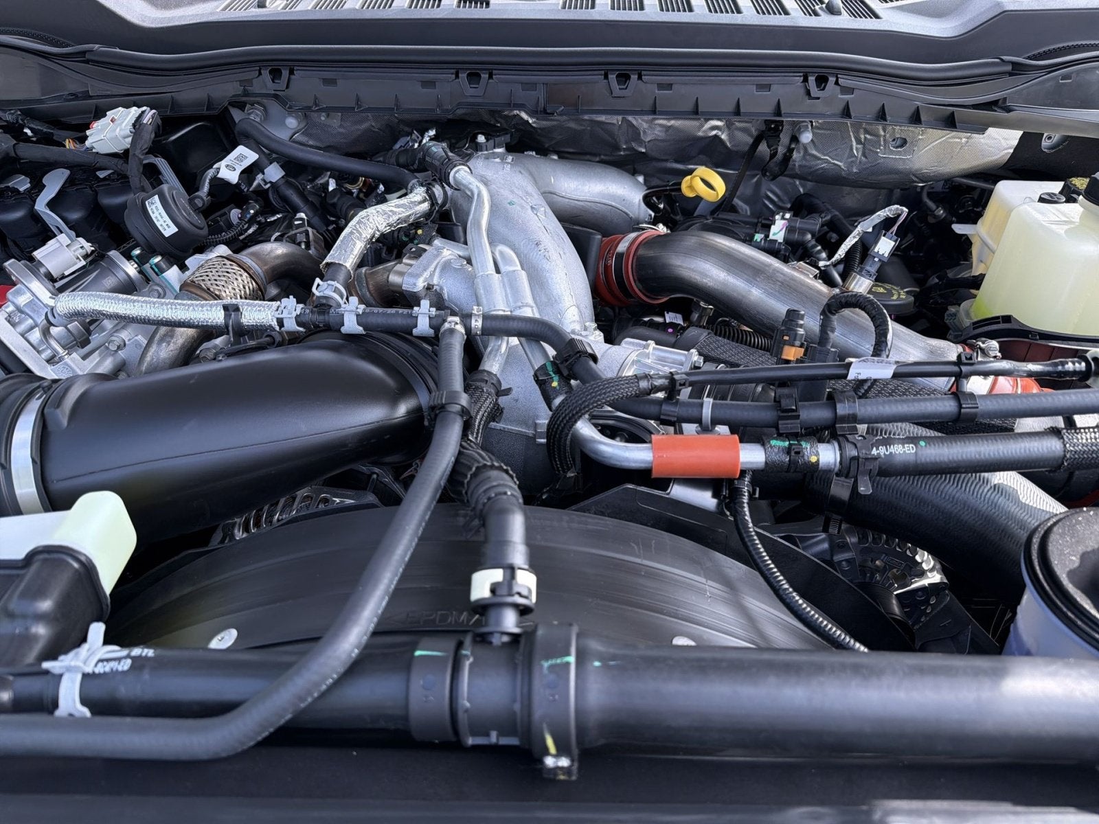 2027 Ford F-450SD XLT