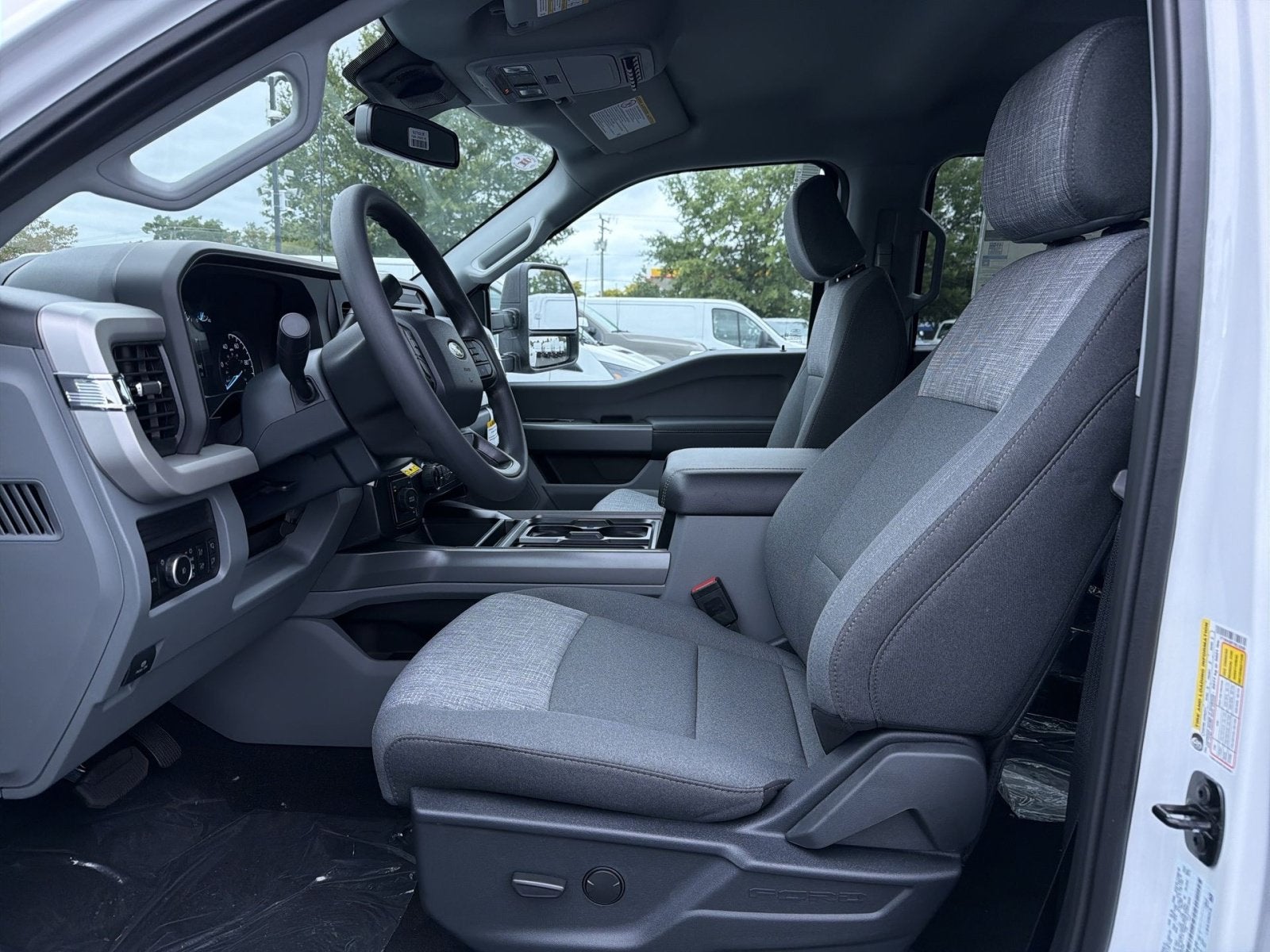 2027 Ford F-450SD XL